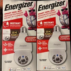 NWT Energizer 2 pack Smart WiFi Indoor/Outdoor Cameras